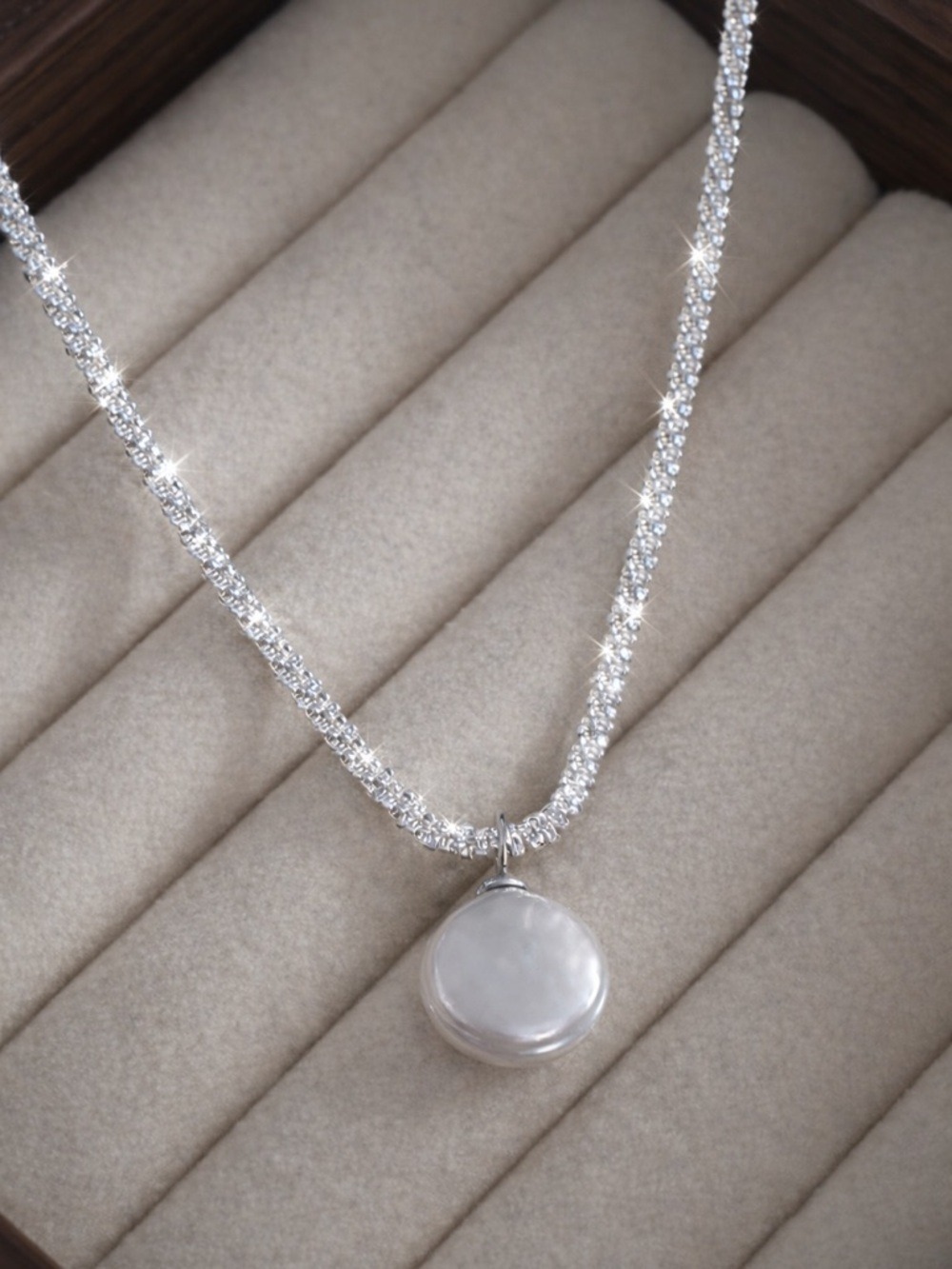 Sparkly Tennis Chain Necklace with Pearl Pendant, Bold Shine Minimal Necklace
